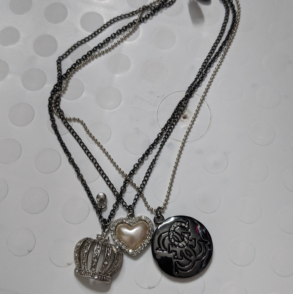 GUESS Necklace - 3 in 1!!